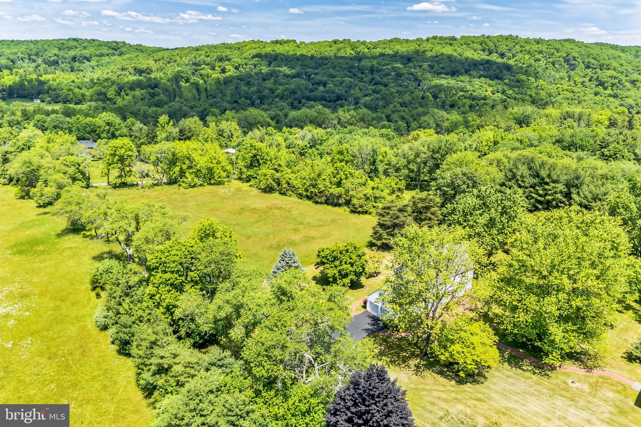 JERICHO HILL - Residential