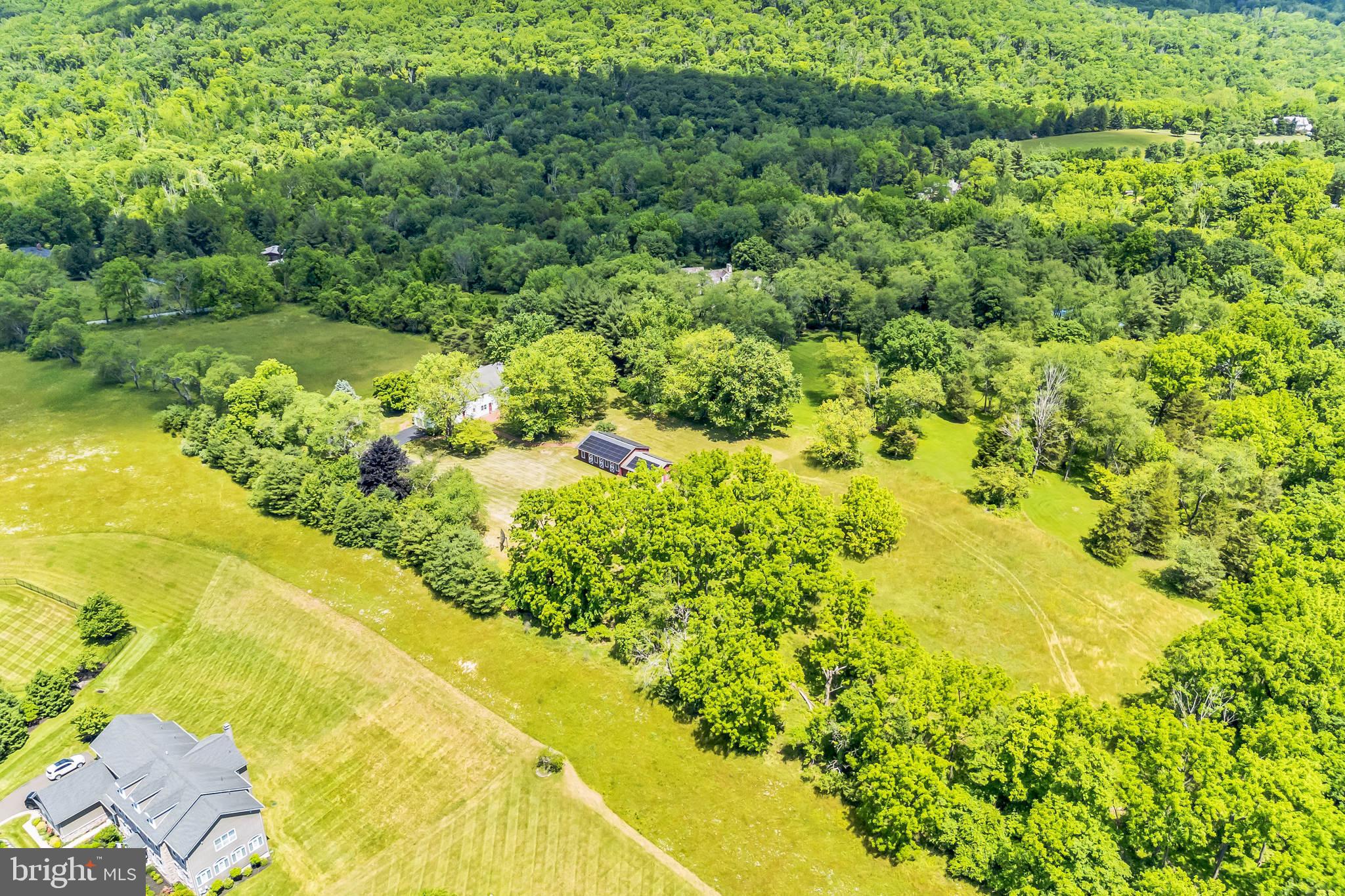JERICHO HILL - Residential
