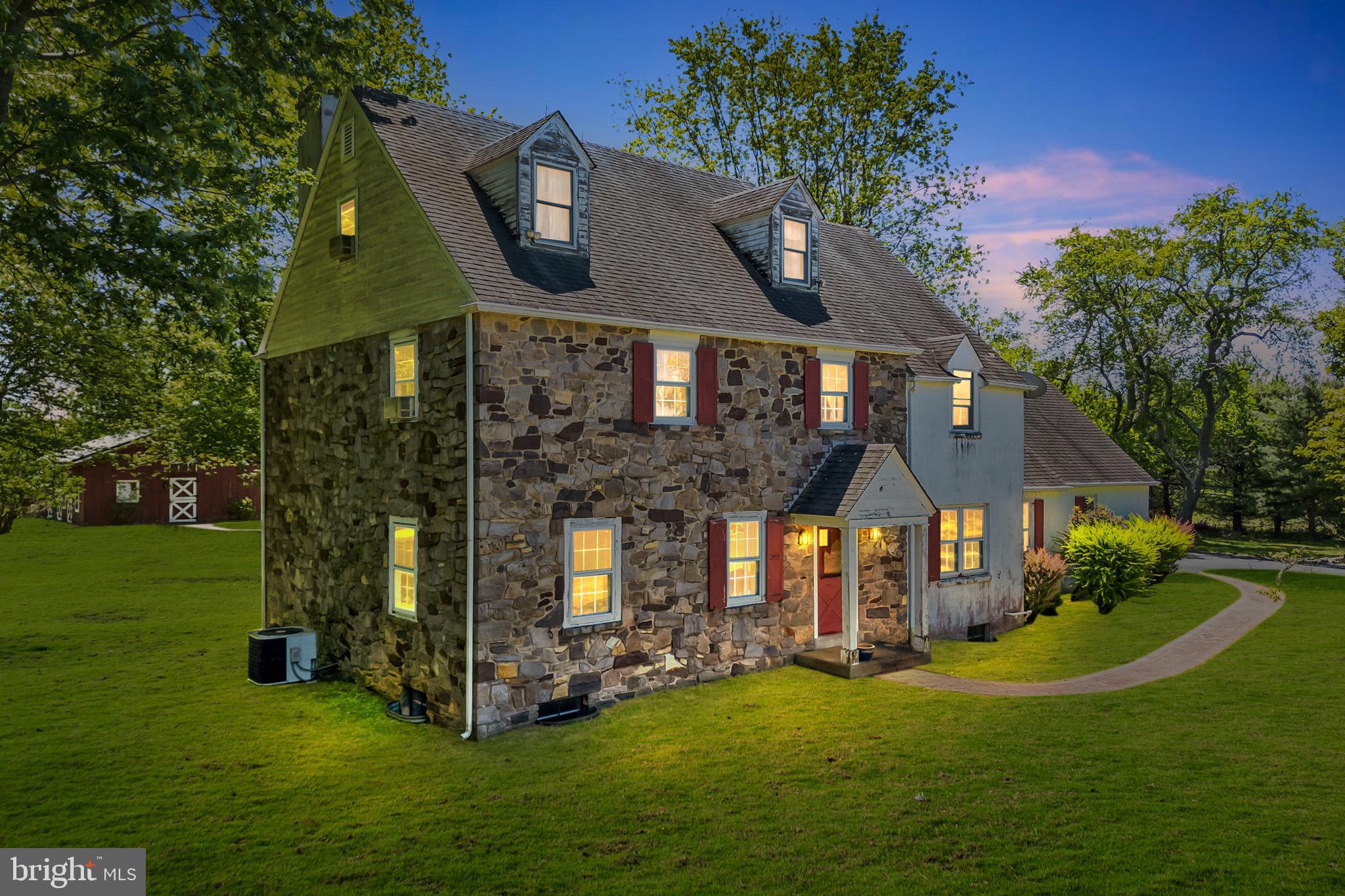 JERICHO HILL - Residential