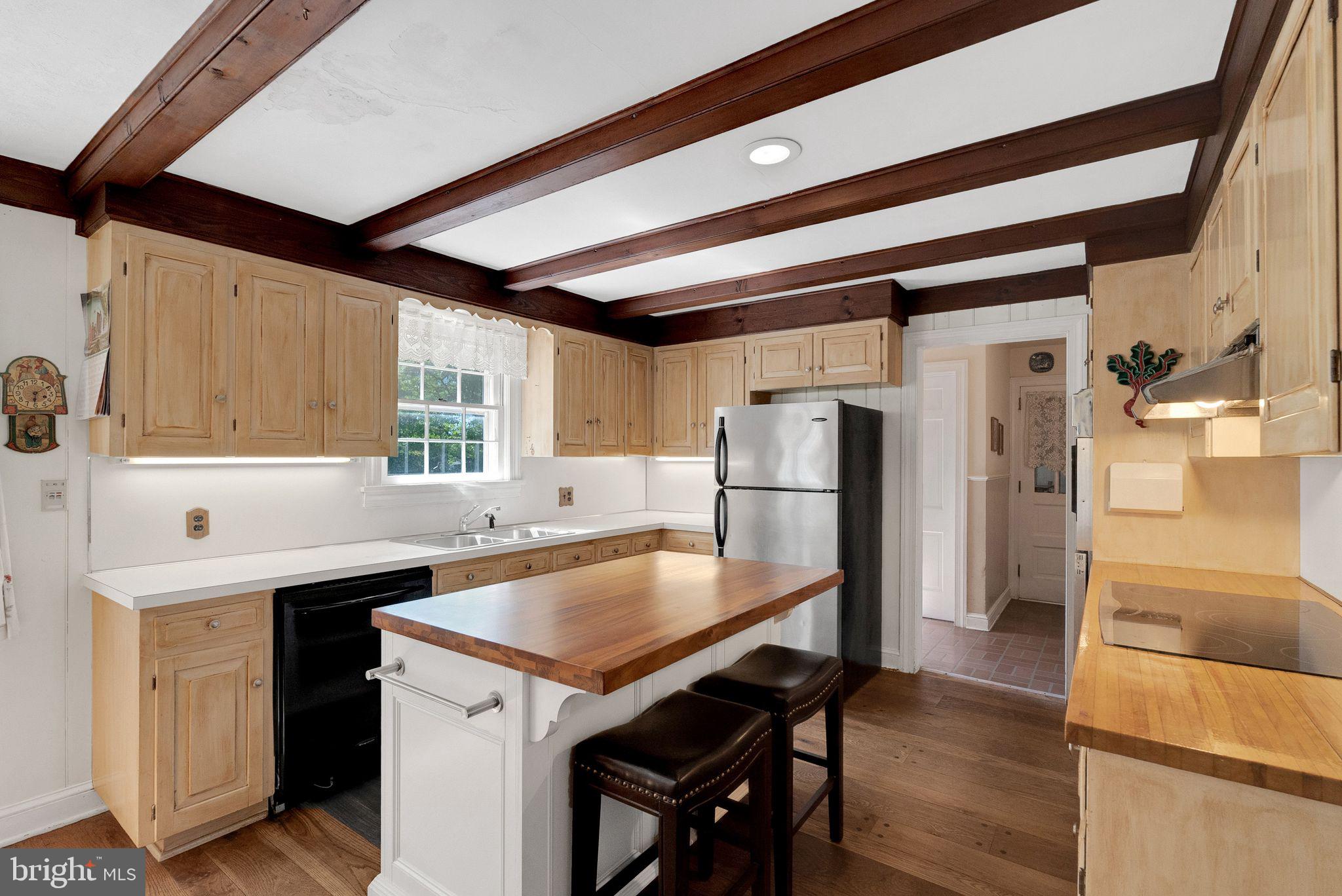 JERICHO HILL - Residential