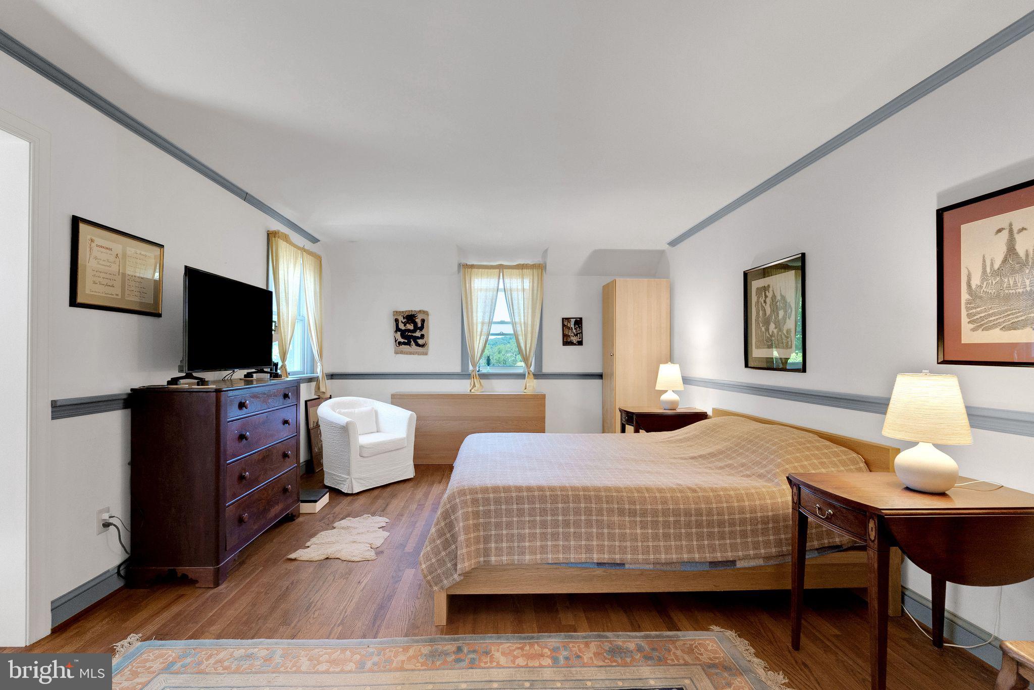 JERICHO HILL - Residential