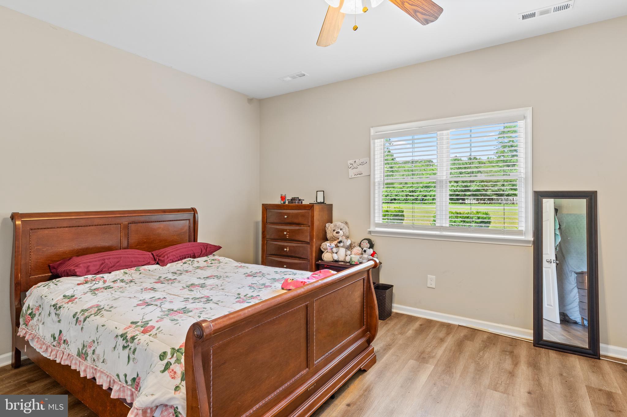 HARBOR POINTE - Residential