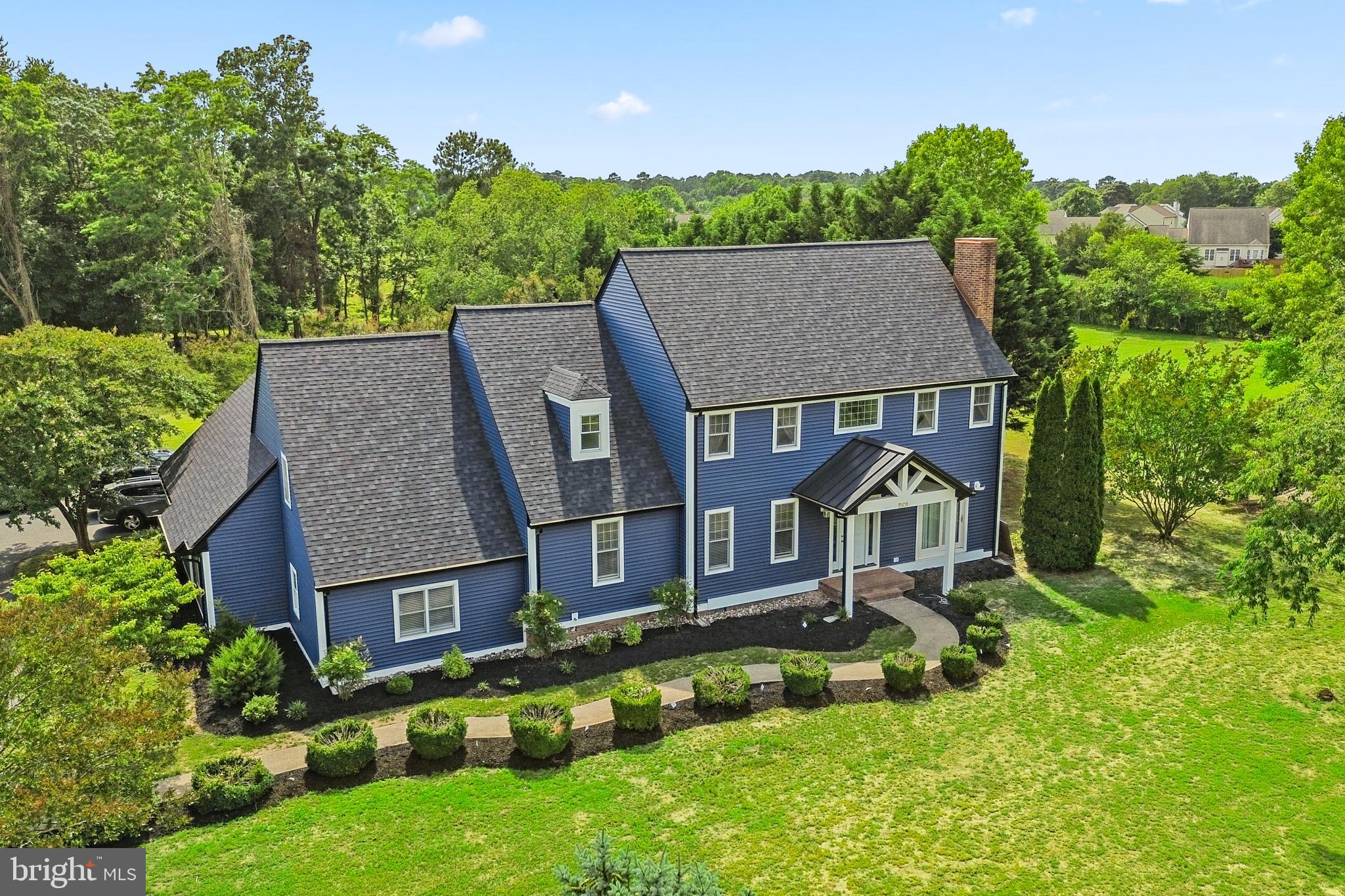 HARBOR POINTE - Residential