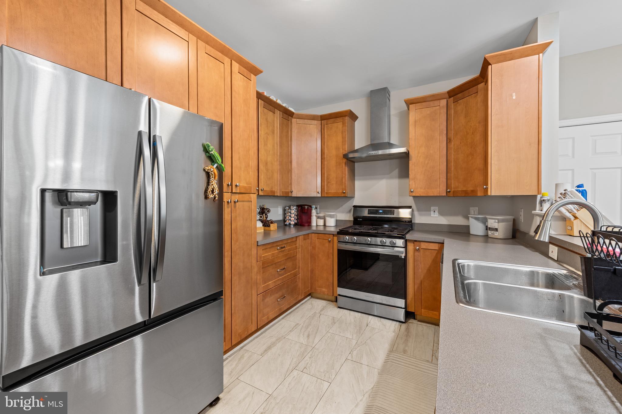 HARBOR POINTE - Residential