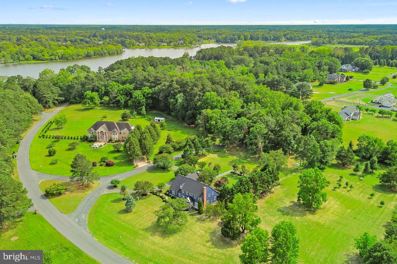 HARBOR POINTE - Residential