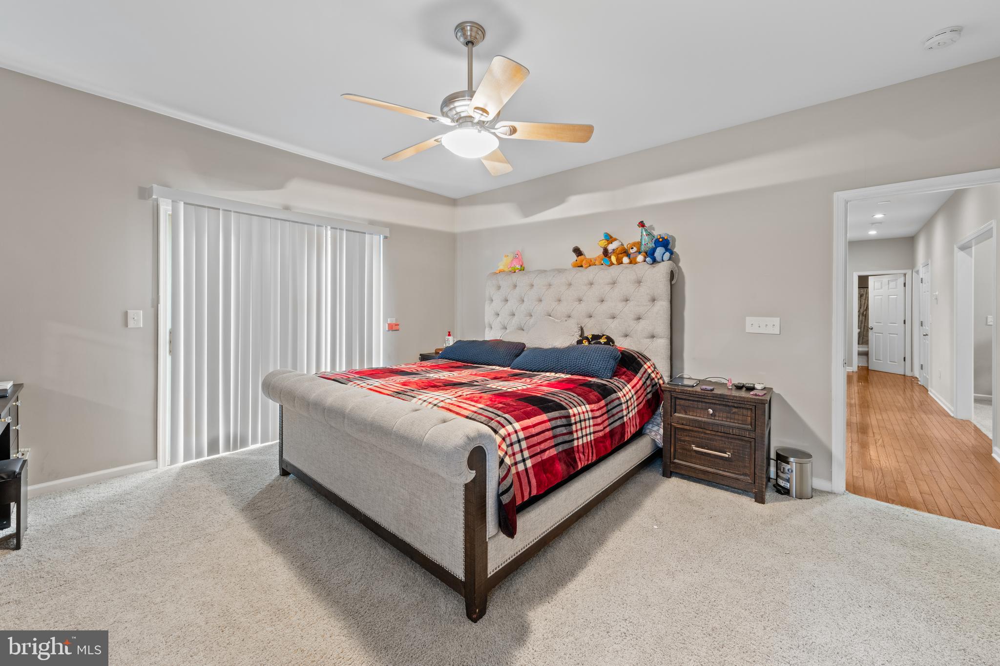 HARBOR POINTE - Residential