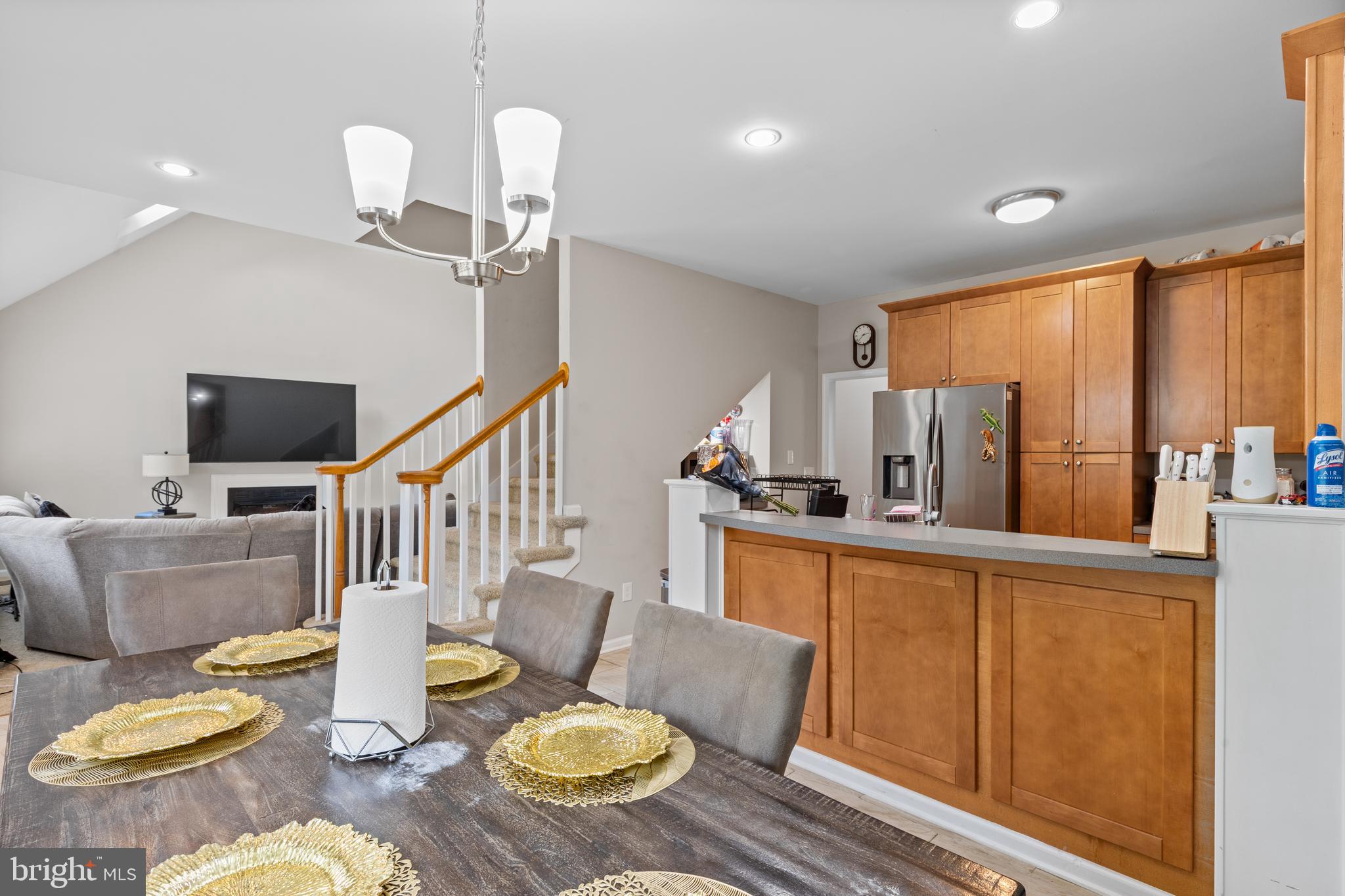 HARBOR POINTE - Residential