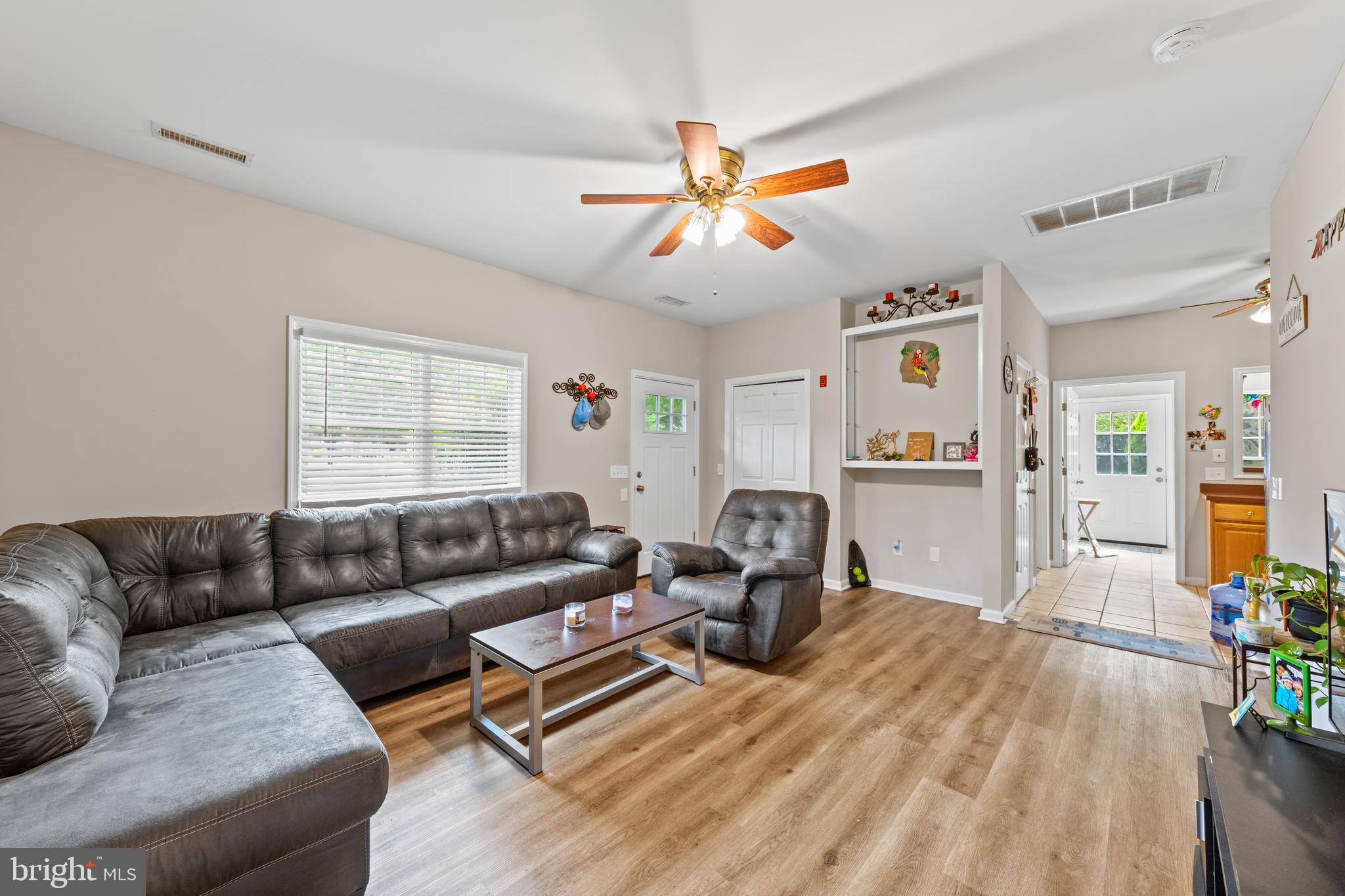 HARBOR POINTE - Residential