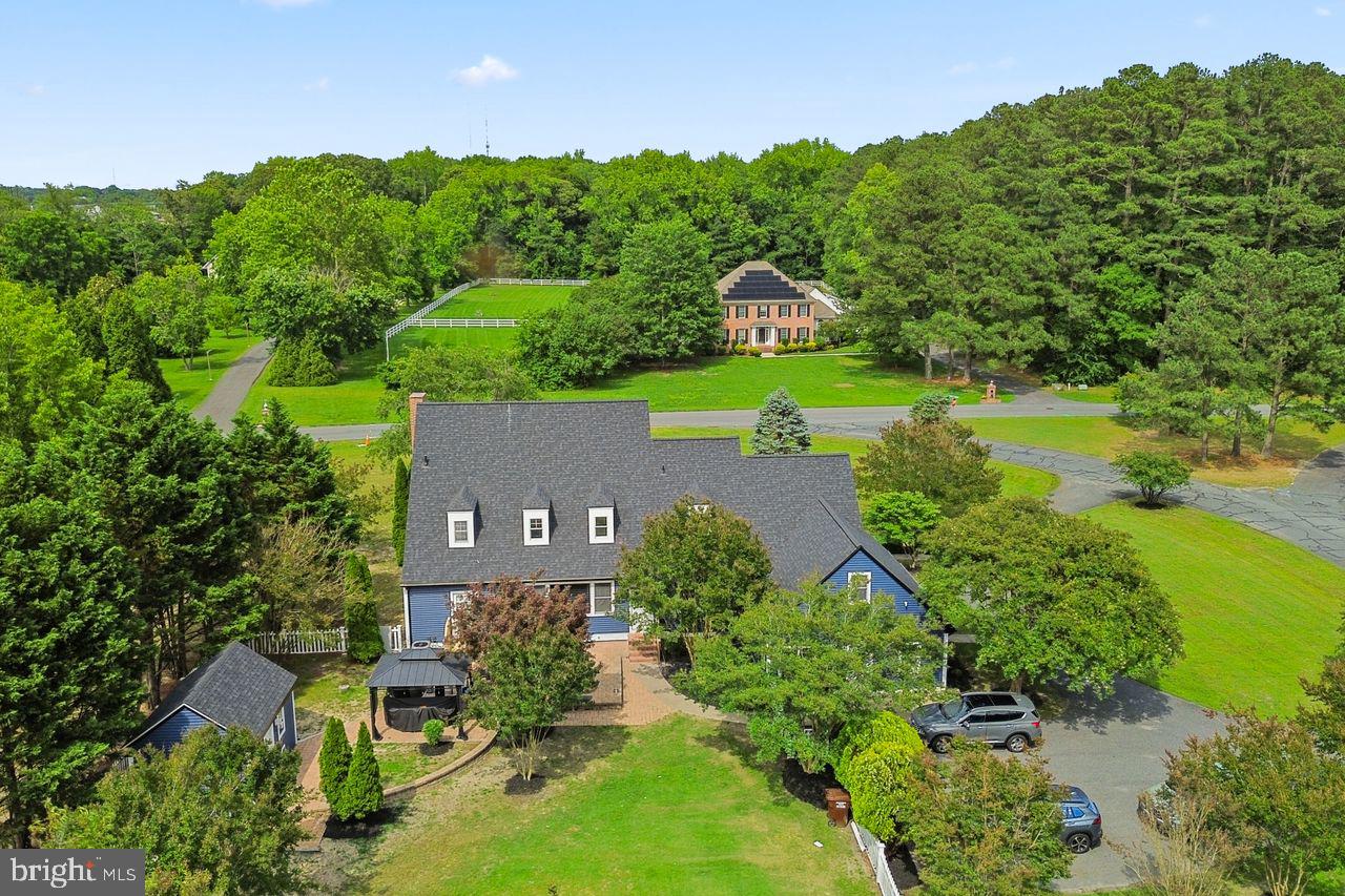 HARBOR POINTE - Residential