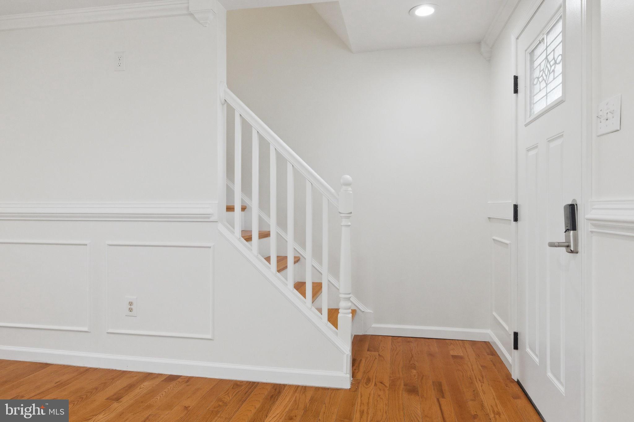 STONEGATE - Residential