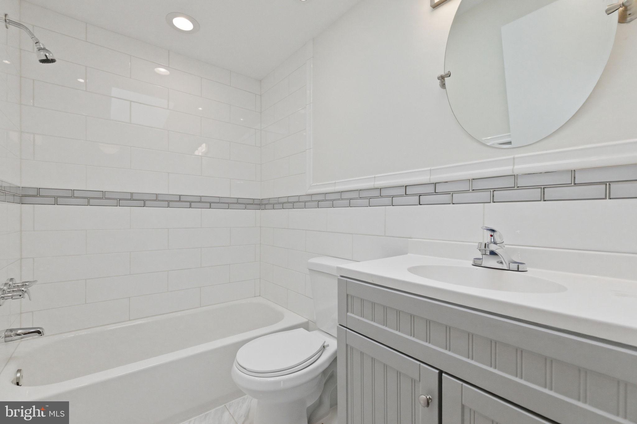 STONEGATE - Residential