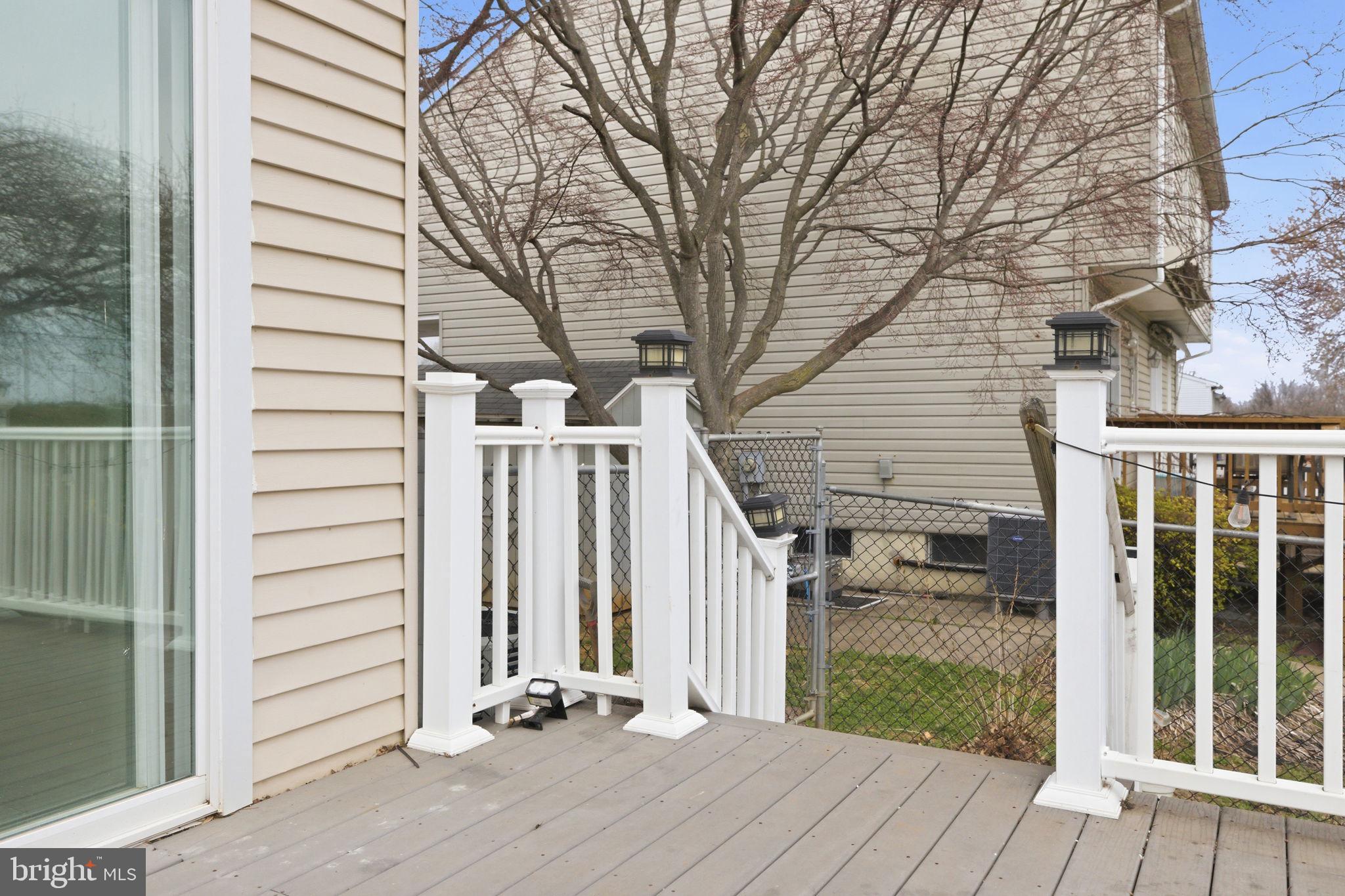 STONEGATE - Residential