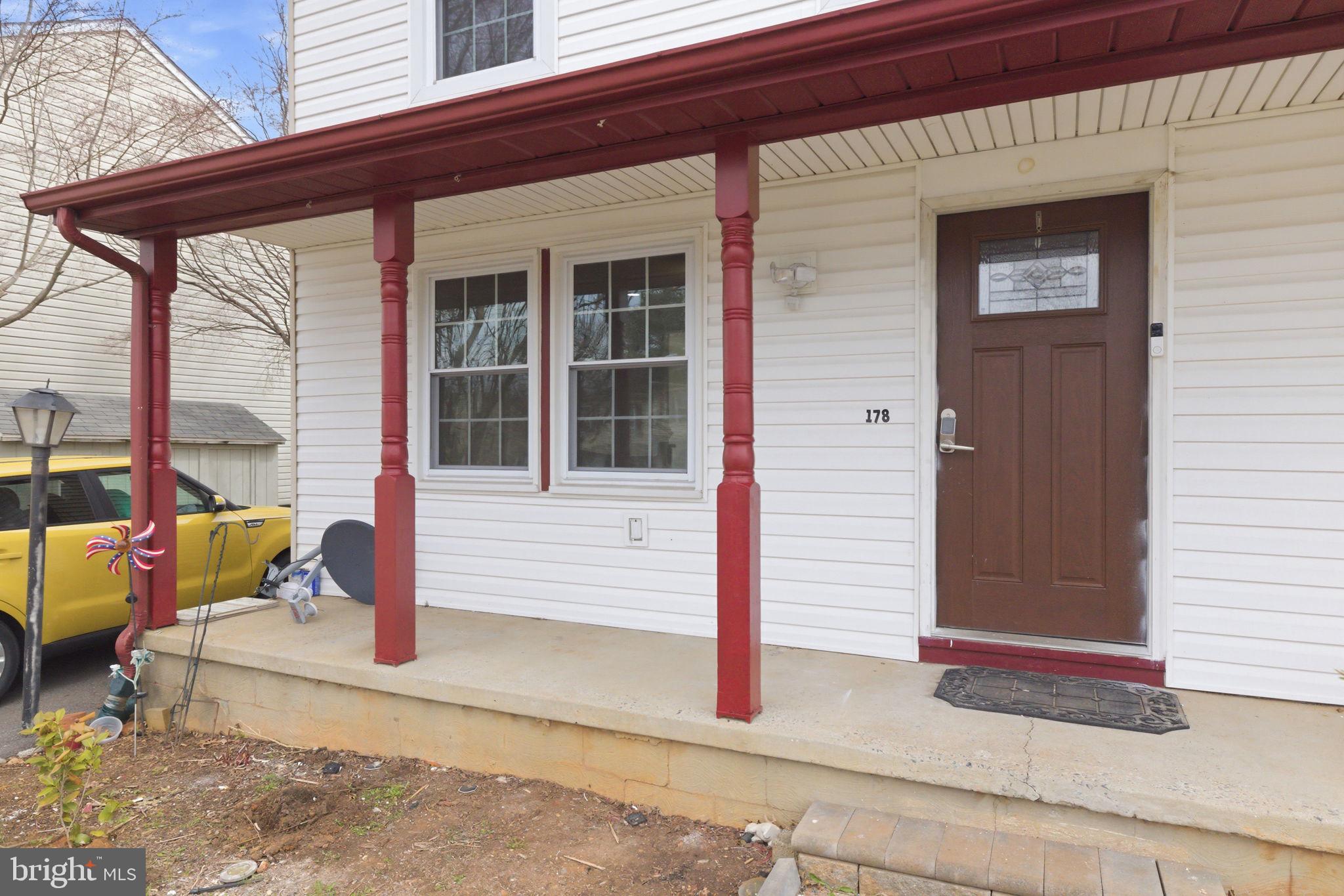 STONEGATE - Residential