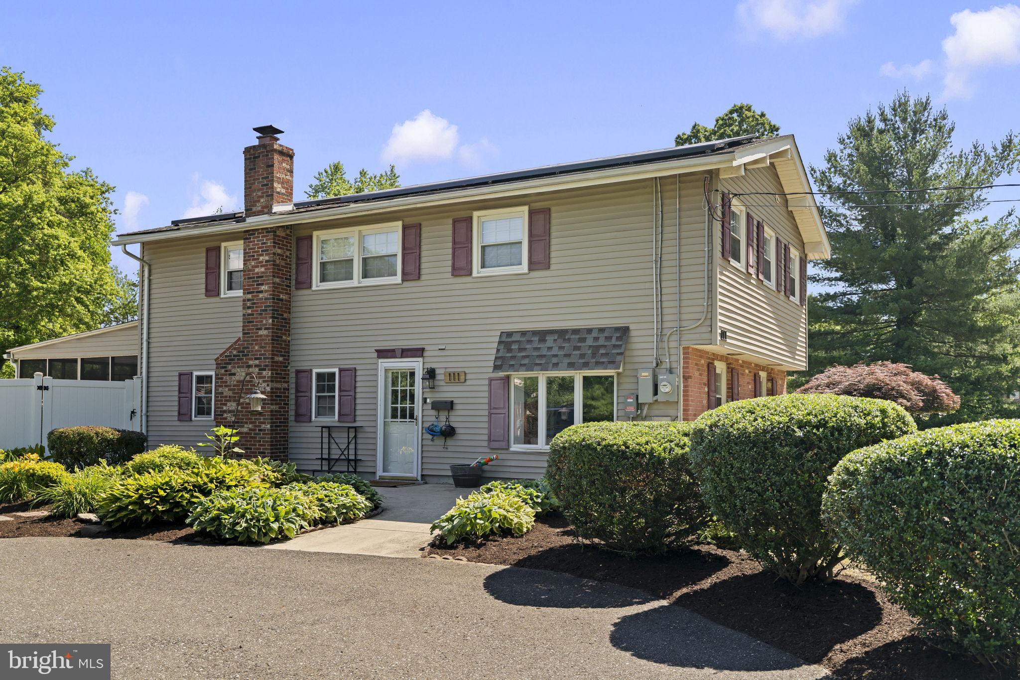 111 WINDING LANE