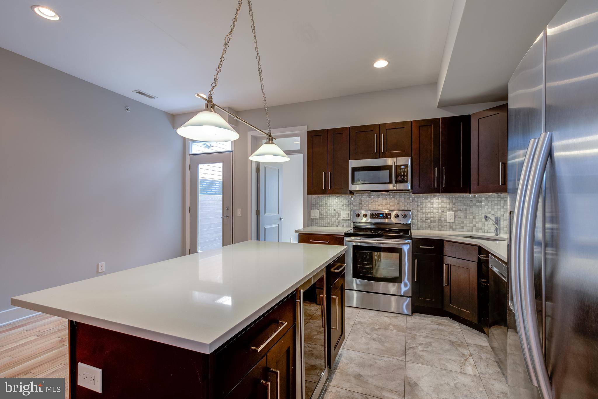 FRANCISVILLE - Residential