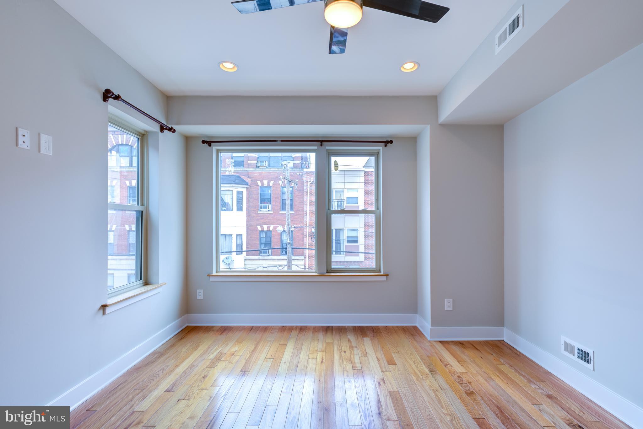 FRANCISVILLE - Residential