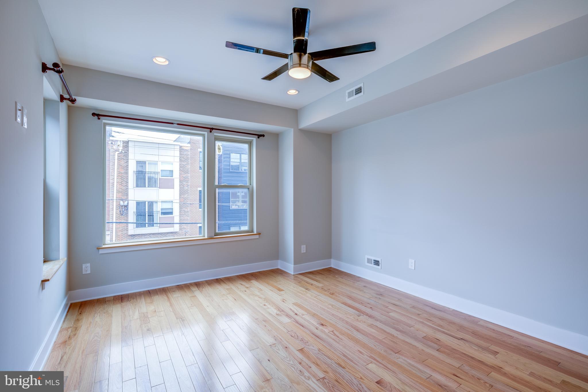 FRANCISVILLE - Residential