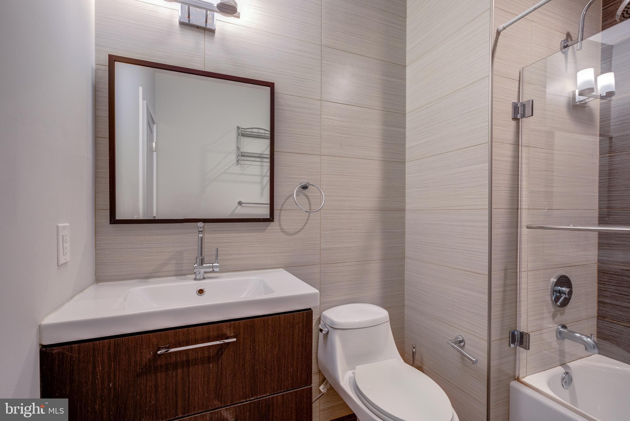 FRANCISVILLE - Residential