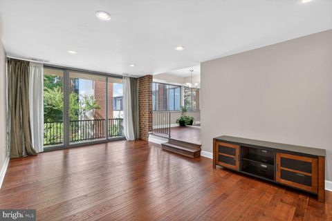 Photo of 2004 Coleridge Drive #20-201, SILVER SPRING, MD 20902 (MLS # MDMC2229320)