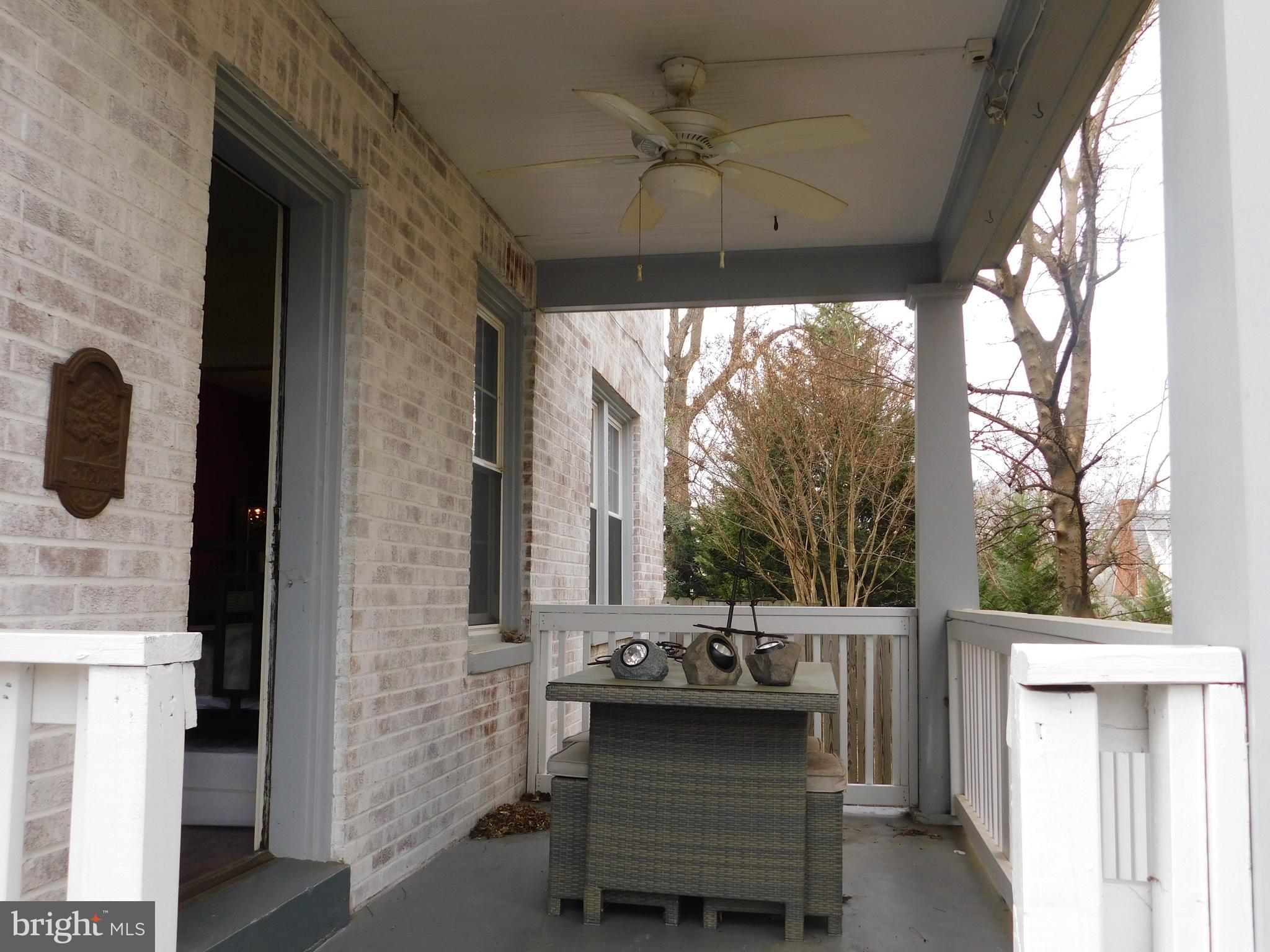 DOWNTOWN FREDERICKSBURG - Residential Lease