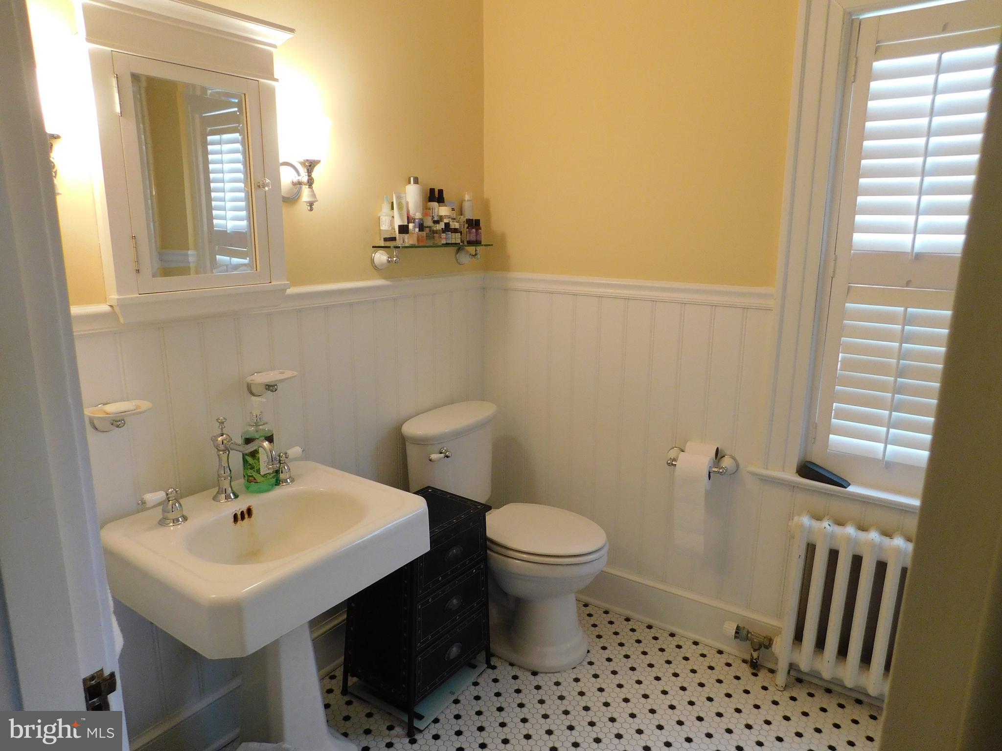 DOWNTOWN FREDERICKSBURG - Residential Lease