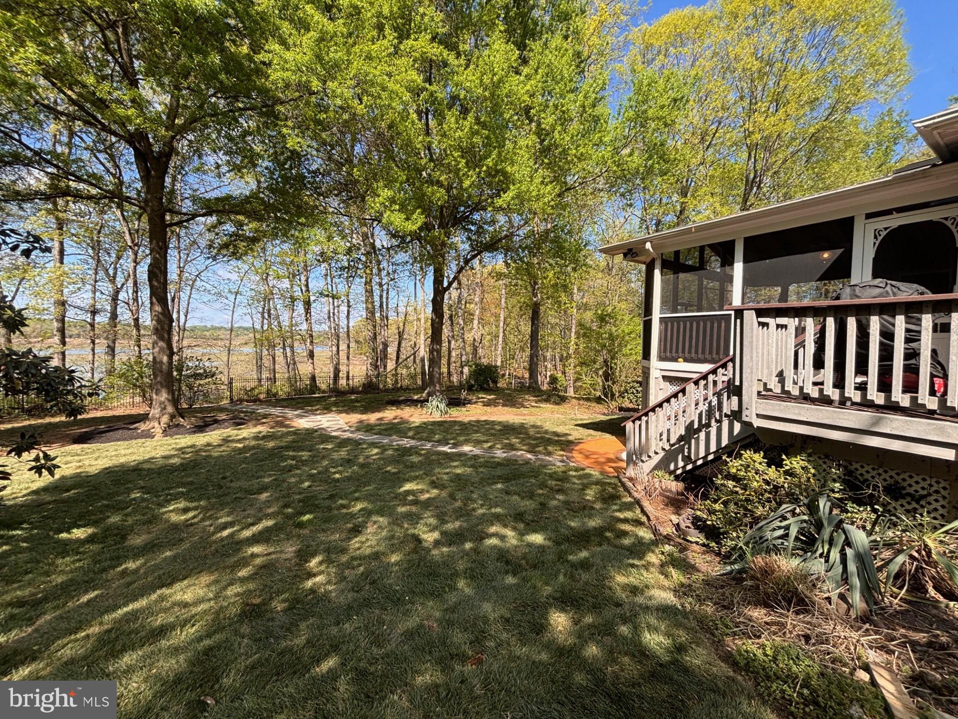 DAWSON LANDING - Residential