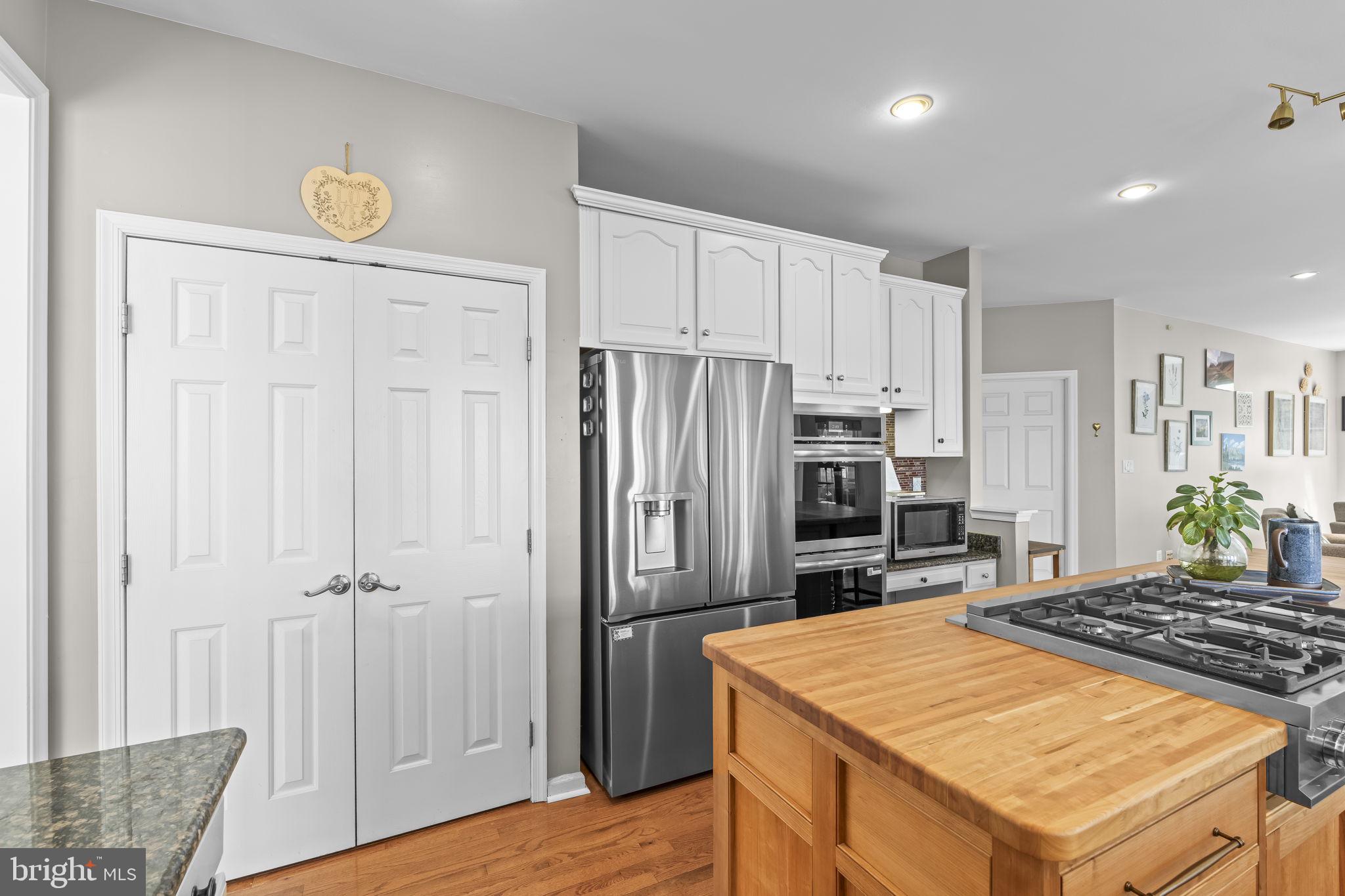 DAWSON LANDING - Residential