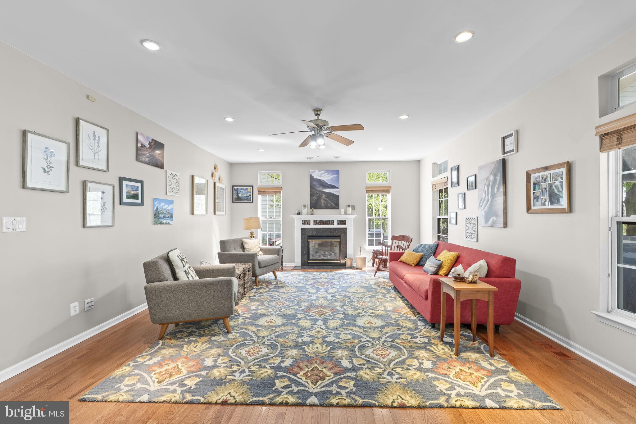 DAWSON LANDING - Residential