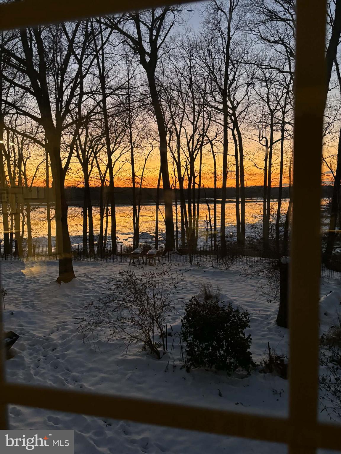 DAWSON LANDING - Residential