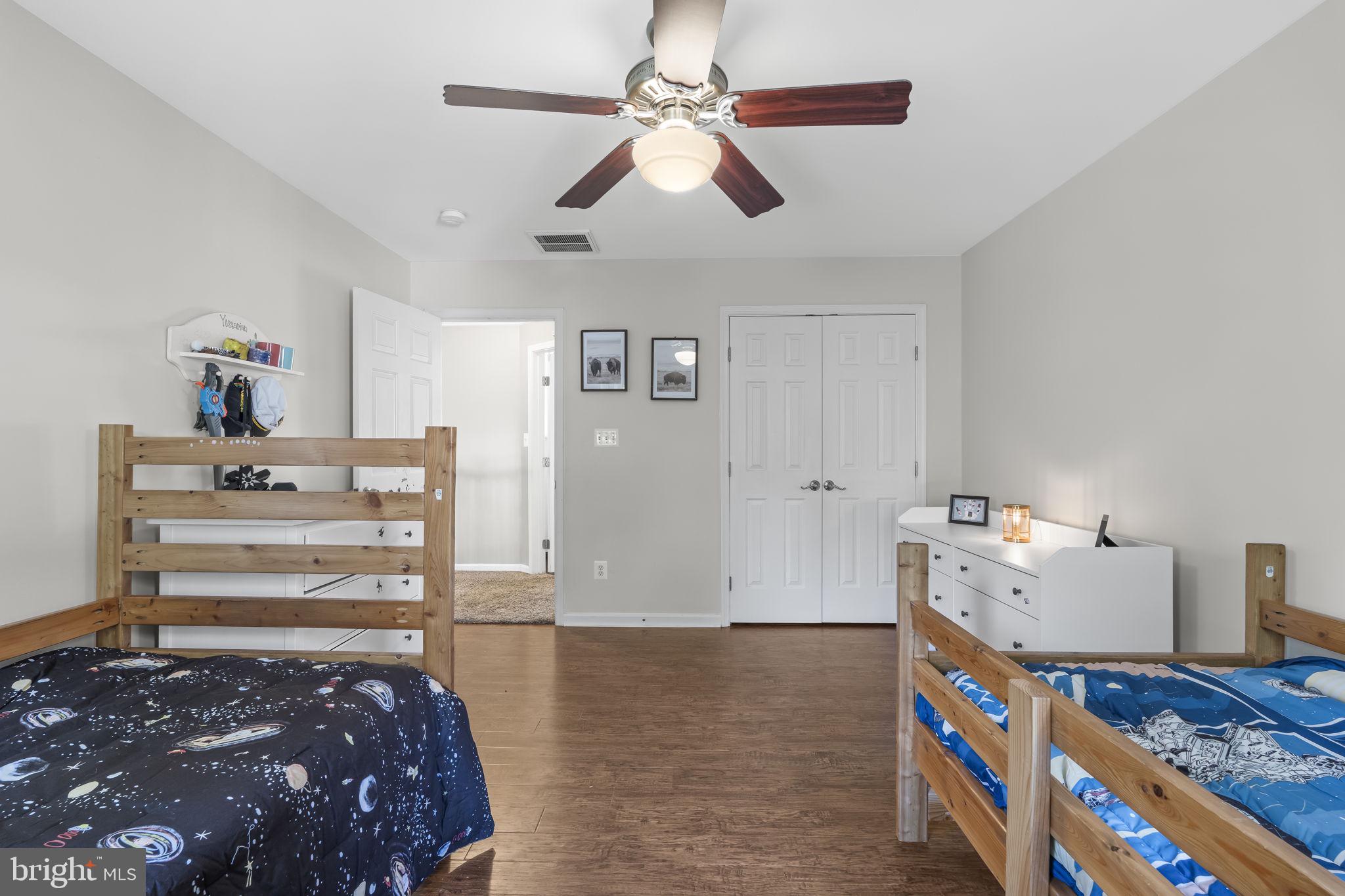 DAWSON LANDING - Residential