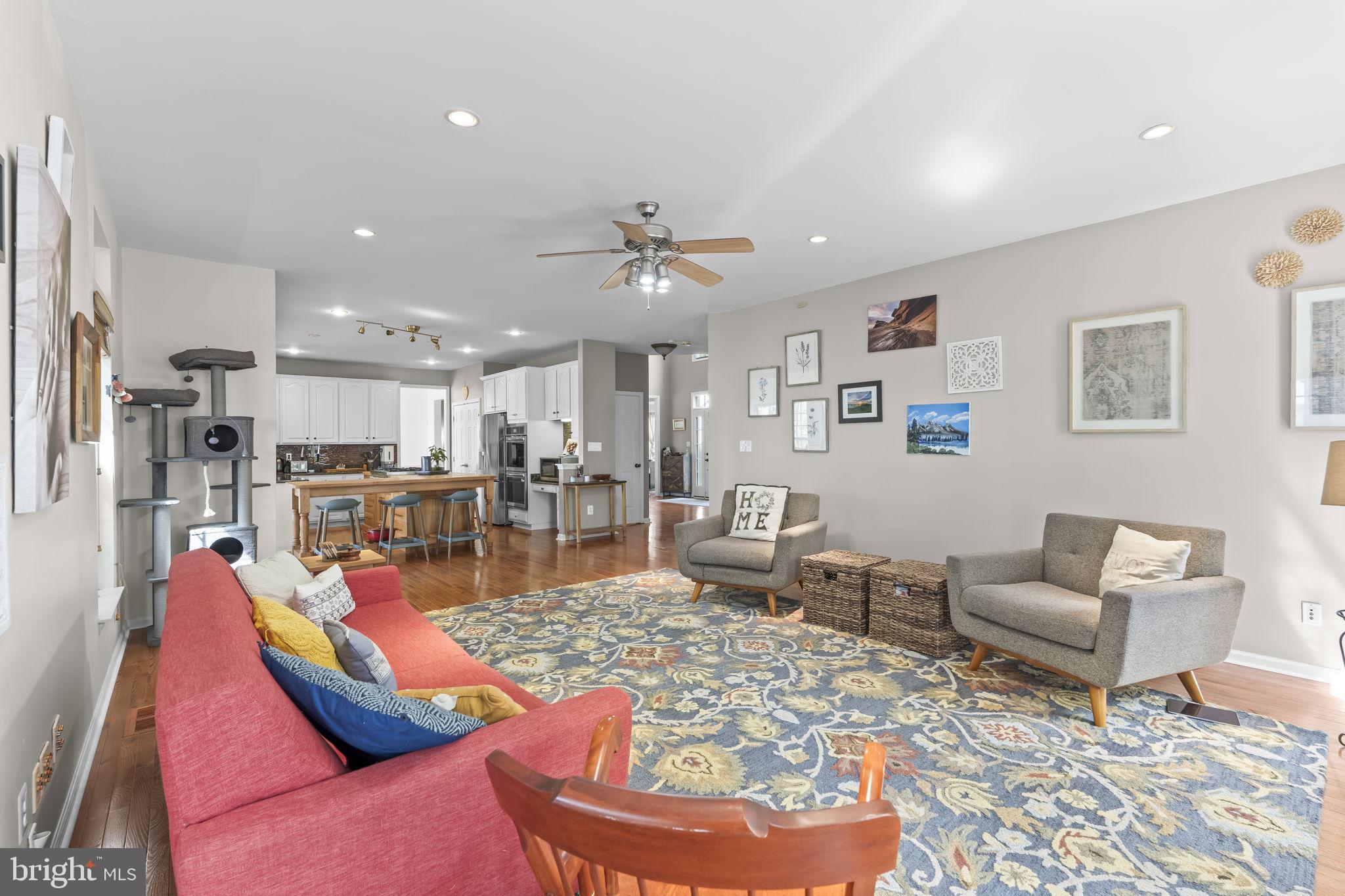 DAWSON LANDING - Residential