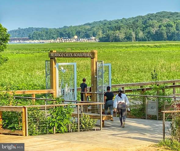 DAWSON LANDING - Residential