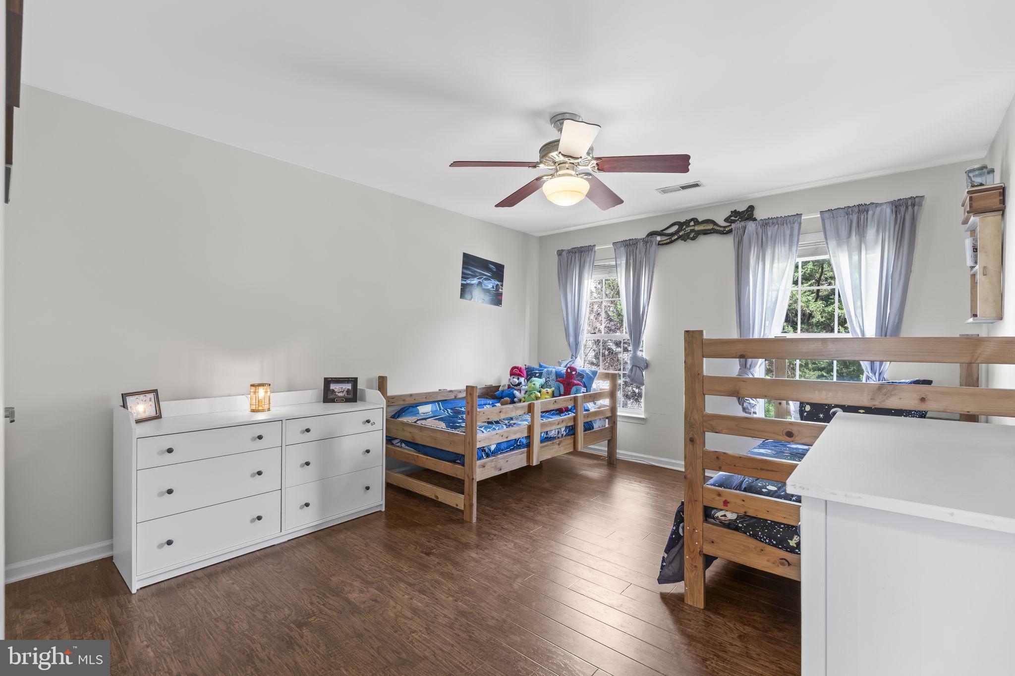 DAWSON LANDING - Residential