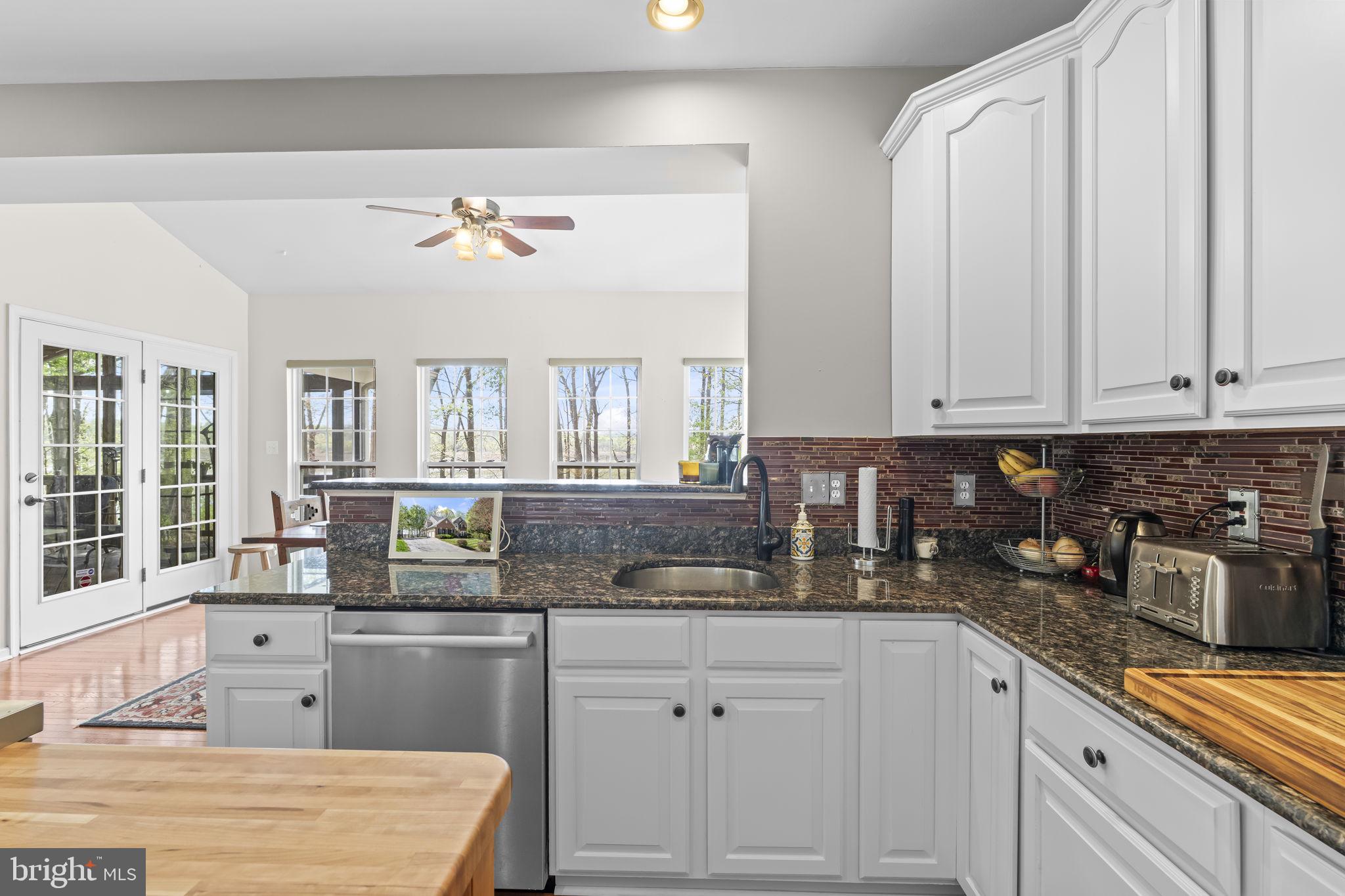 DAWSON LANDING - Residential