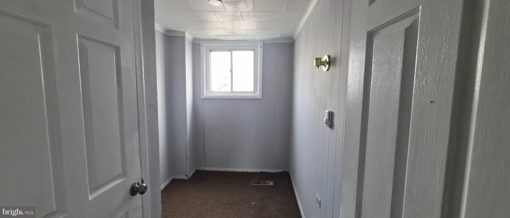 FOUR BY FOUR - Residential