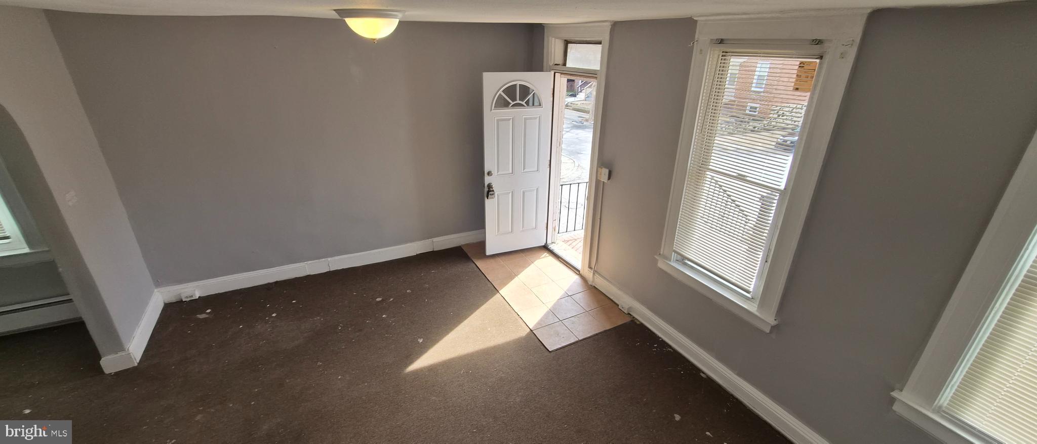 3238 RAVENWOOD AVENUE