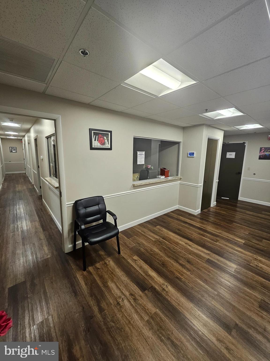 560 RIVERSIDE DRIVE B103