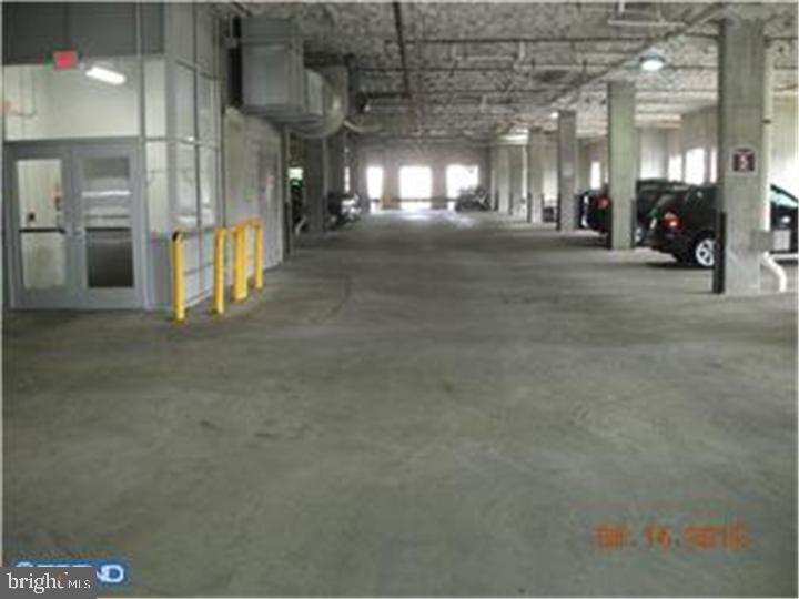 THE GRANDE AT RIVERVIEW - Residential Lease