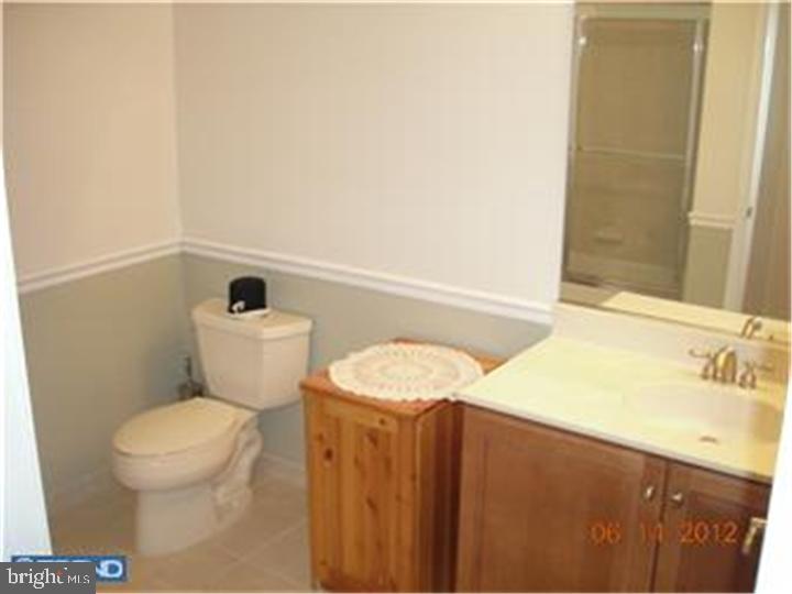 THE GRANDE AT RIVERVIEW - Residential Lease