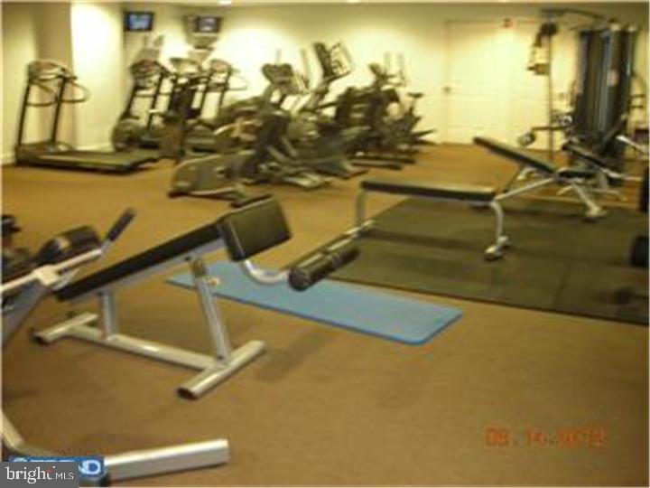 THE GRANDE AT RIVERVIEW - Residential Lease