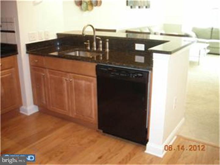 THE GRANDE AT RIVERVIEW - Residential Lease