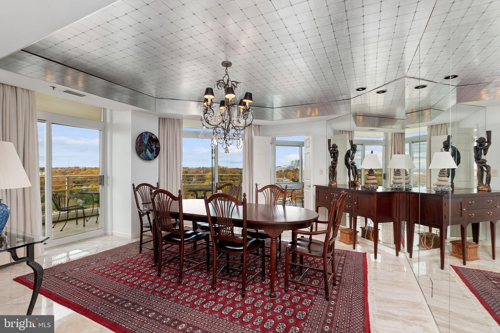 CHEVY CHASE - Residential