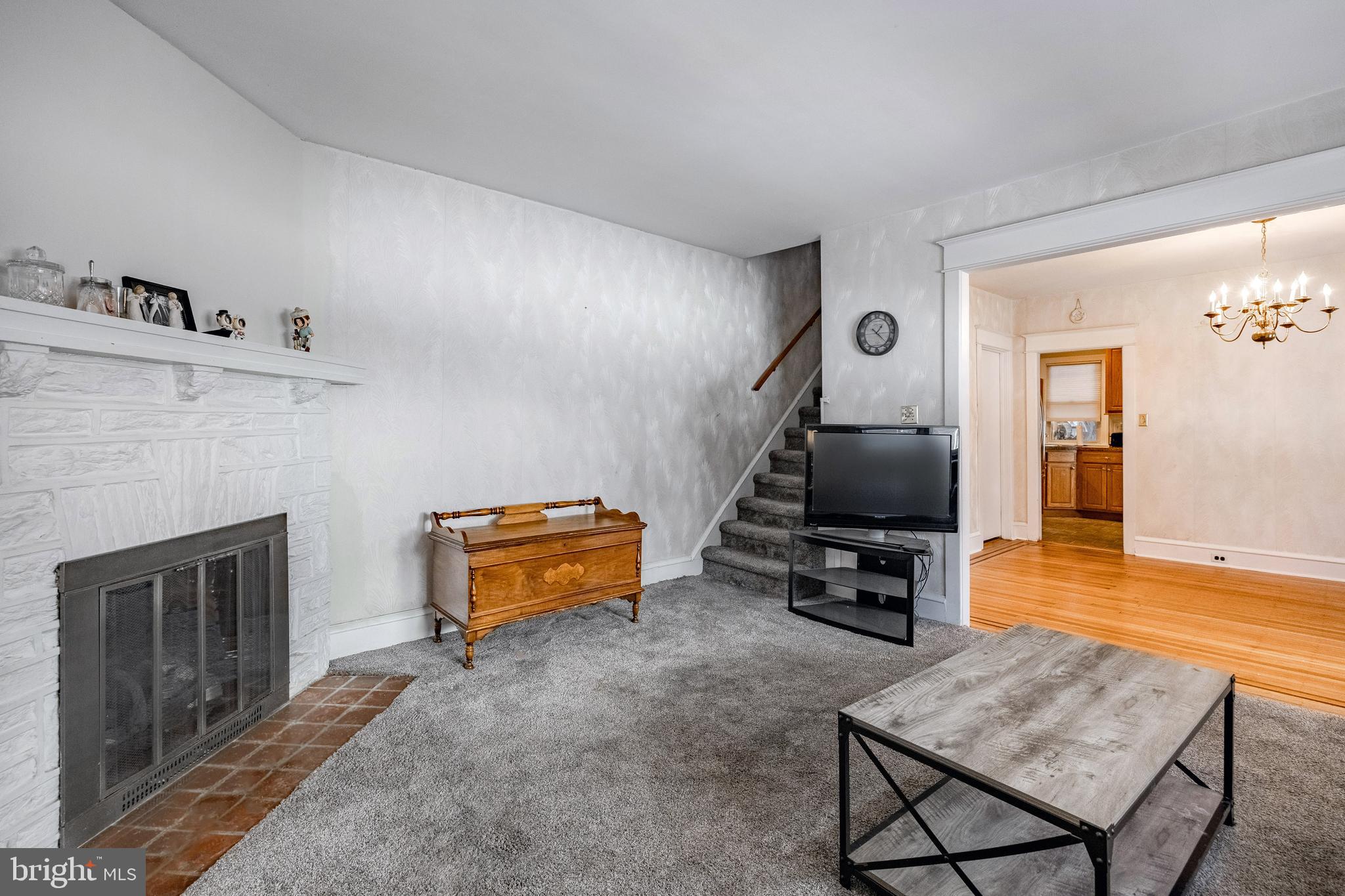 OAKMONT - Residential