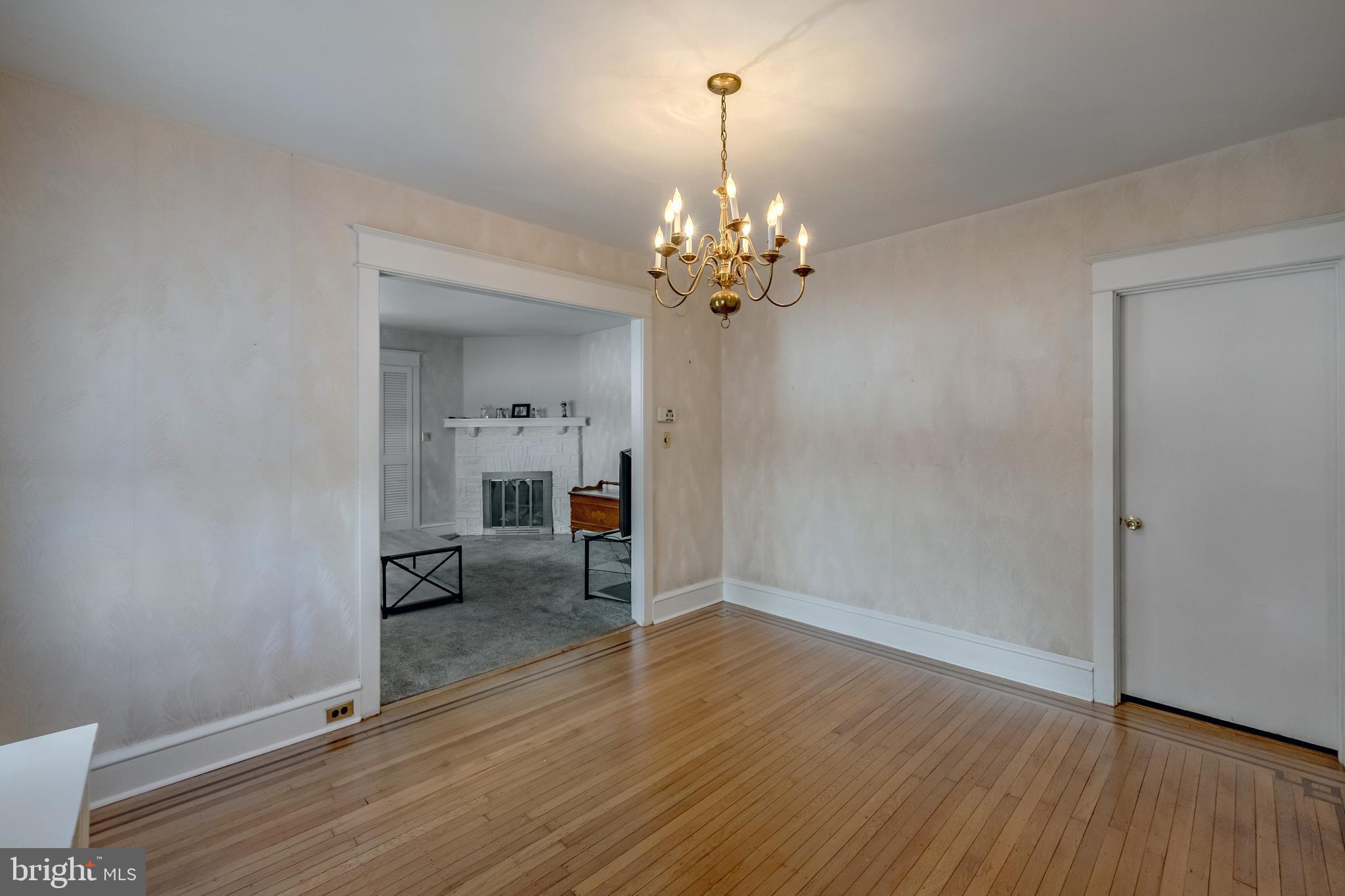 OAKMONT - Residential