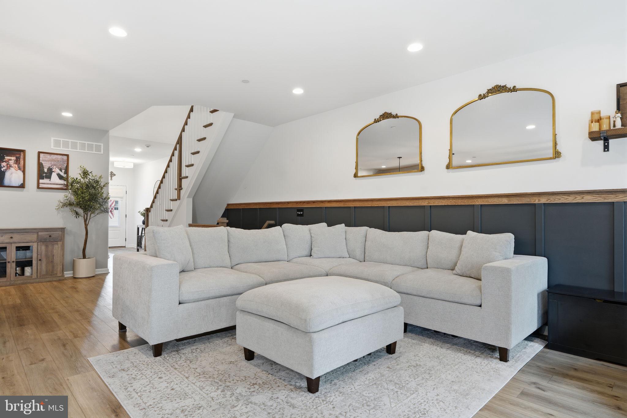 68 PARRY WAY