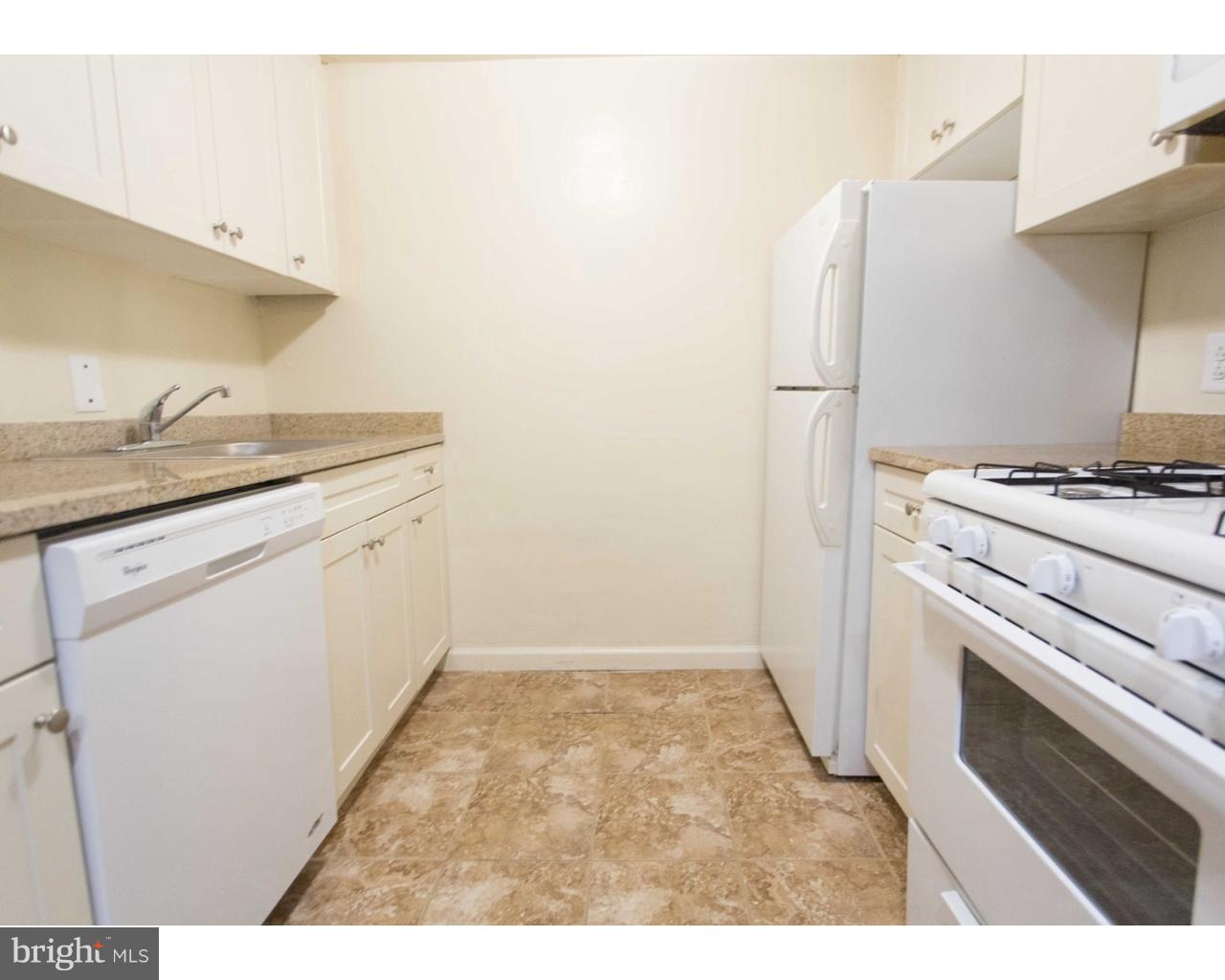 SOCIETY HILL - Residential Lease