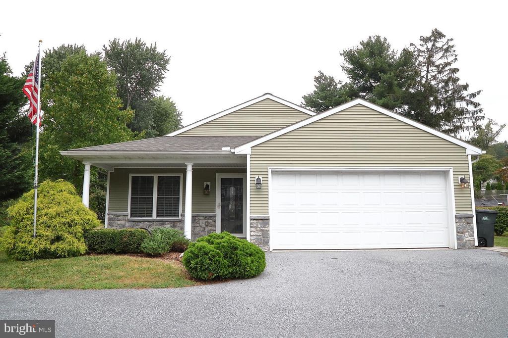 Photo of 1405 IRONVILLE PIKE, COLUMBIA, PA 17512 (MLS # PALA2039756)