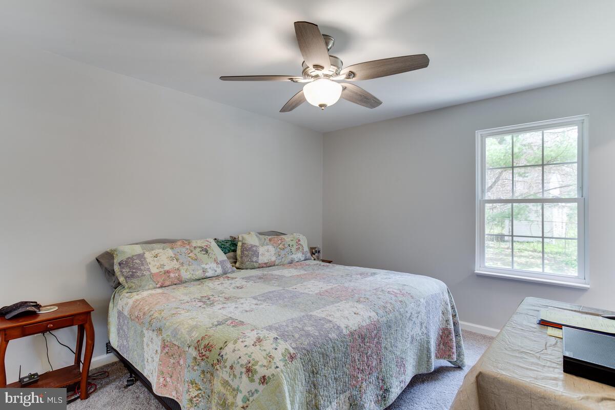 POPLAR WOODS - Residential