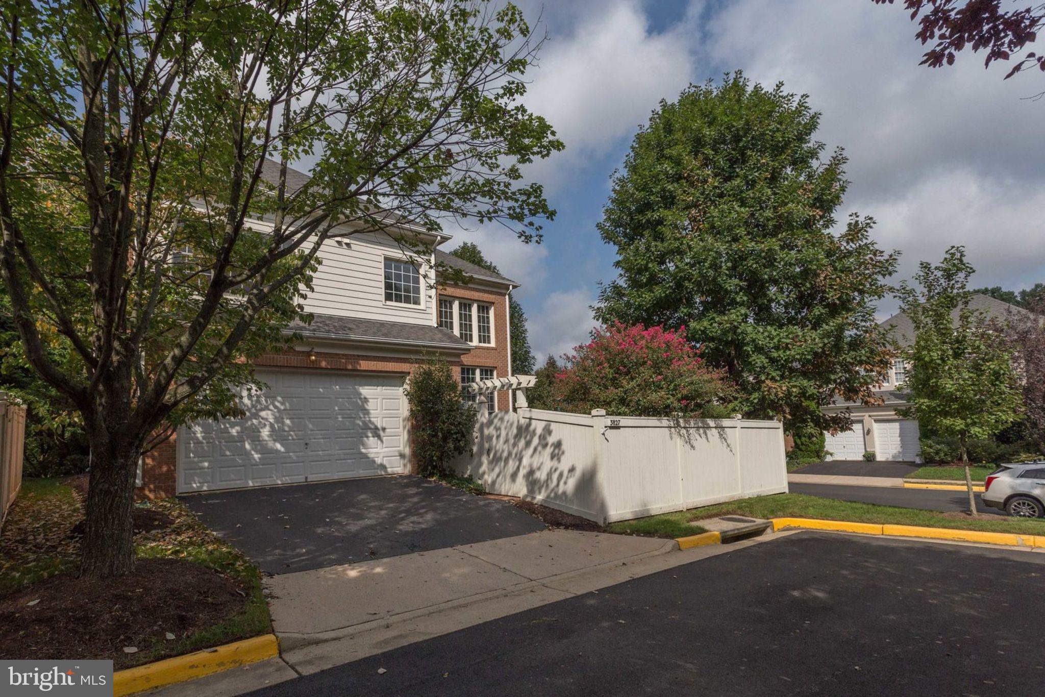 FARRCROFT - Residential