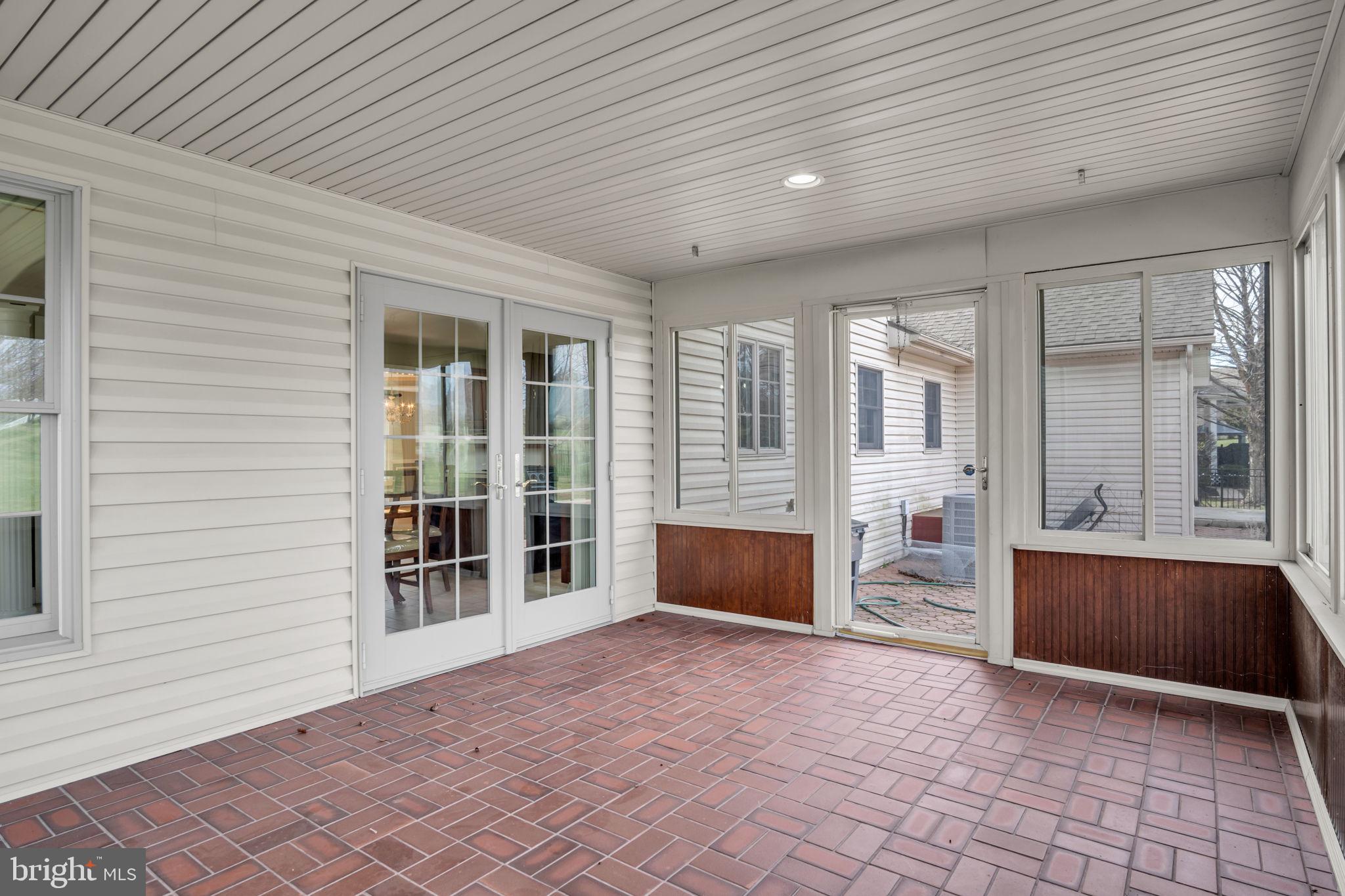 OLD RELIANCE FARMS - Residential